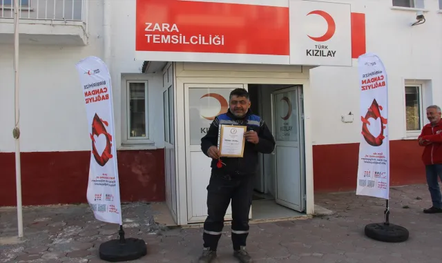 Zara’da Birbirimize Candan Bağlıyız kan bağışı kampanyası düzenlendi Zara’da Birbirimize Candan Bağlıyız kan bağışı kampanyası düzenlendi