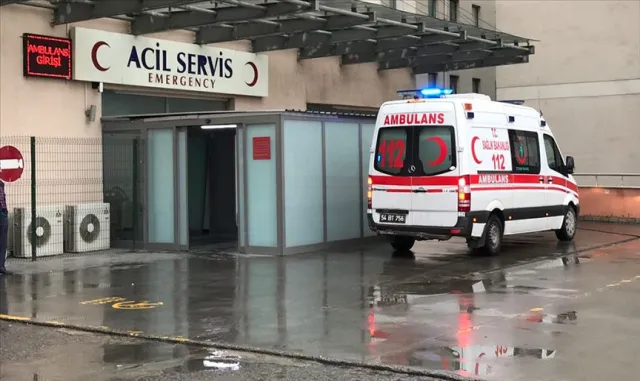 Gaziantep’te 26 fabrika işçisi zehirlenme şüphesiyle hastaneye kaldırıldı Gaziantep’te 26 fabrika işçisi zehirlenme şüphesiyle hastaneye kaldırıldı