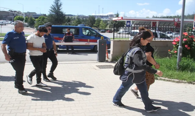 GÜNCELLEME - Konya’da sahte altın operasyonunda yakalanan 3 kişi tutuklandı