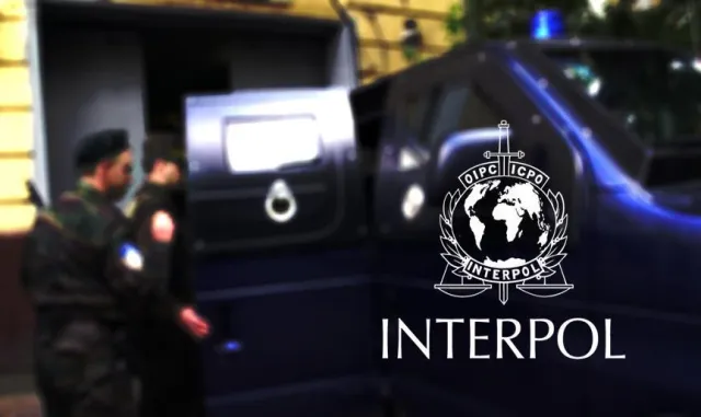 Interpol’ün aradığı zanlı İstanbul Havalimanı’nda yakalandı