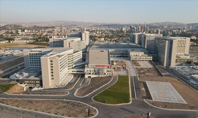 Kayseri Şehir Hastanesi Aile Okulu’na katılan hasta ve yakınlarına katılım belgeleri verildi Kayseri Şehir Hastanesi Aile Okulu’na katılan hasta ve yakınlarına katılım belgeleri verildi