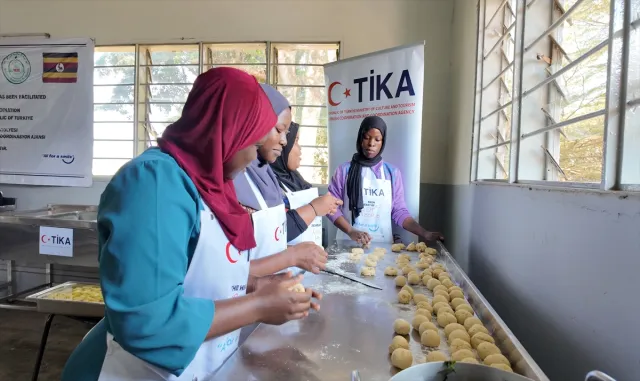 TİKA’dan Uganda’da kadınların mesleki eğitimine destek