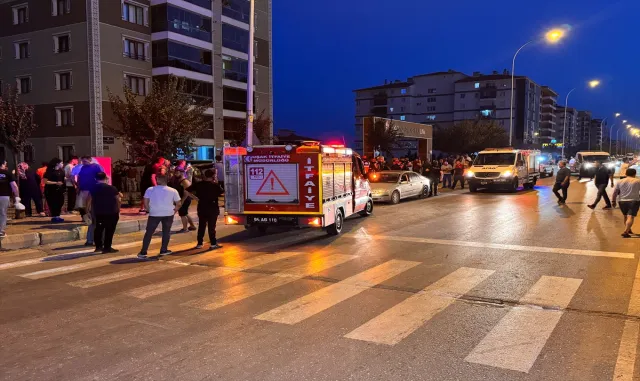 Uşak’ta 2 kişiye çarpan otomobilin sürücüsü tutuklandı Uşak’ta 2 kişiye çarpan otomobilin sürücüsü tutuklandı