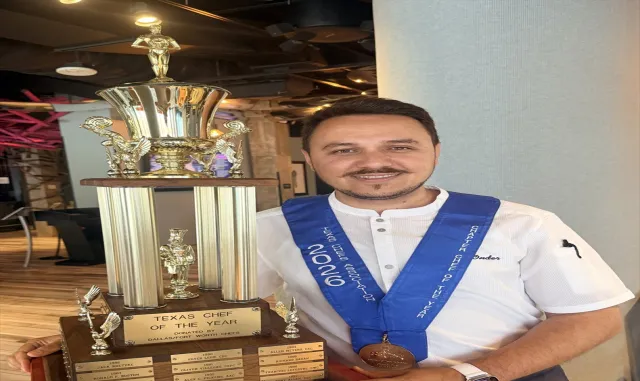 ABD’de Türk şef Kubilay Önder, Texas’ta “Yılın Şefi” seçildi ABD’de Türk şef Kubilay Önder, Texas’ta “Yılın Şefi” seçildi