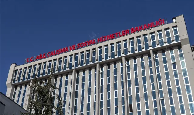 Aile ve Sosyal Hizmetler Bakanlığından Sosyal Risk Haritaları’na ilişkin paylaşım Aile ve Sosyal Hizmetler Bakanlığından Sosyal Risk Haritaları’na ilişkin paylaşım