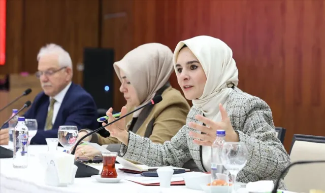 Bakan Tekin’den AK Parti’nin kuruluşunun 25’inci yıl dönümüne ilişkin paylaşım Bakan Tekin’den AK Parti’nin kuruluşunun 25’inci yıl dönümüne ilişkin paylaşım