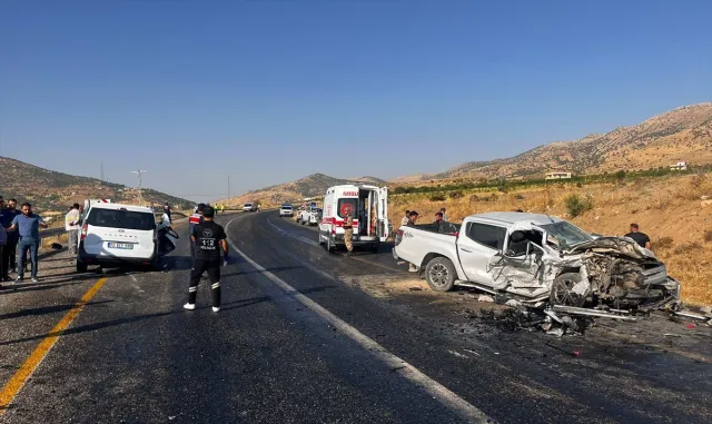 Mersin’de silahlı saldırıya uğrayan 1 kişi hayatını kaybetti, 1 kişi yaralandı Mersin’de silahlı saldırıya uğrayan 1 kişi hayatını kaybetti, 1 kişi yaralandı