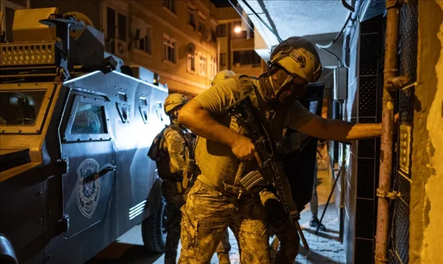 FETÖ’nün suikast timindeki Karatepe’nin Muğla’da gösterdiği bölgelerde silah ve mühimmat bulunamadı FETÖ’nün suikast timindeki Karatepe’nin Muğla’da gösterdiği bölgelerde silah ve mühimmat bulunamadı