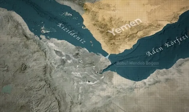 Husiler, Yemen’in Kızıldeniz’e açılan El-Muha Limanı’nı füzelerle hedef aldı (GÜNCELLEME) Husiler, Yemen’in Kızıldeniz’e açılan El-Muha Limanı’nı füzelerle hedef aldı (GÜNCELLEME)