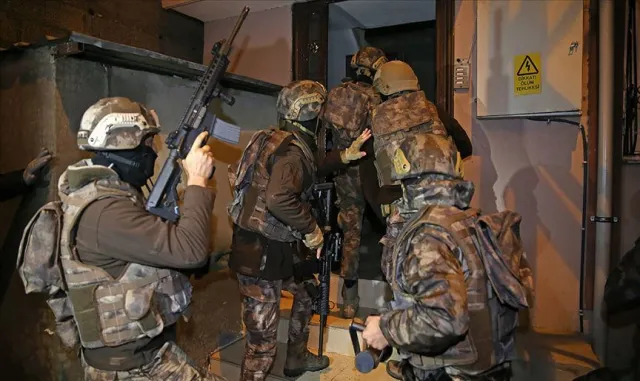 Lübnan Cumhurbaşkanı Avn, Beyrut Limanı patlaması soruşturmasında iddianamenin daha fazla gecikmemesini istedi Lübnan Cumhurbaşkanı Avn, Beyrut Limanı patlaması soruşturmasında iddianamenin daha fazla gecikmemesini istedi