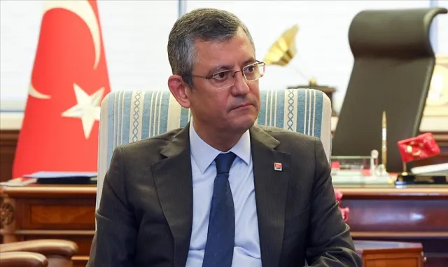 Özgür Özel ve Veli Ağbaba hakkında fezleke hazırlandı Özgür Özel ve Veli Ağbaba hakkında fezleke hazırlandı