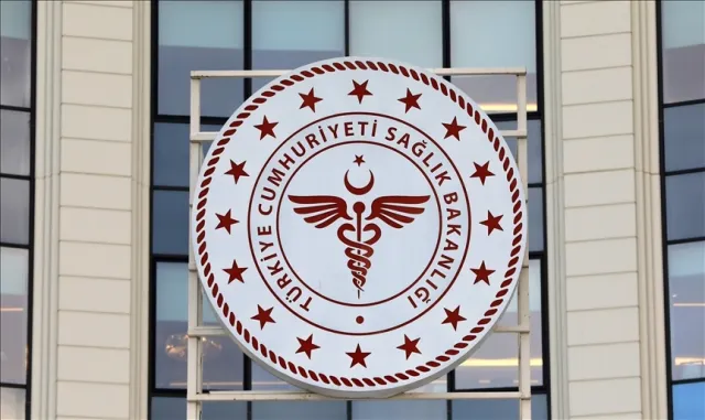 Sağlık Bakanlığı Lübnan’a 15,6 tonluk tıbbi yardım ve ilaç gönderdi