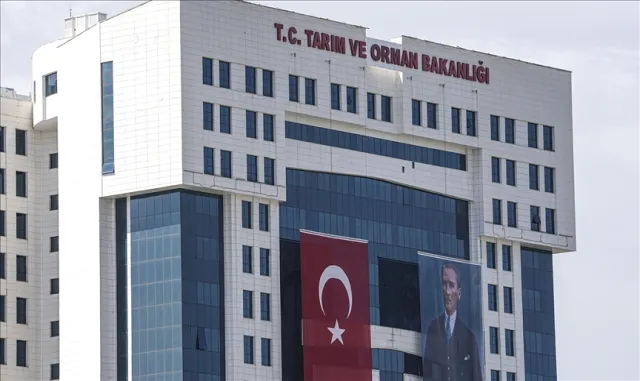 Tarım ve Orman Bakanlığı, tüketicinin korunması için 6 ayda 13,1 milyar lira harcadı Tarım ve Orman Bakanlığı, tüketicinin korunması için 6 ayda 13,1 milyar lira harcadı