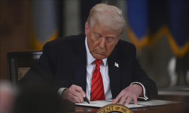 ABD Başkanı Trump, Çin Devlet Başkanı Şi ile birlikte çalışmaya devam edecekleri mesajını verdi ABD Başkanı Trump, Çin Devlet Başkanı Şi ile birlikte çalışmaya devam edecekleri mesajını verdi
