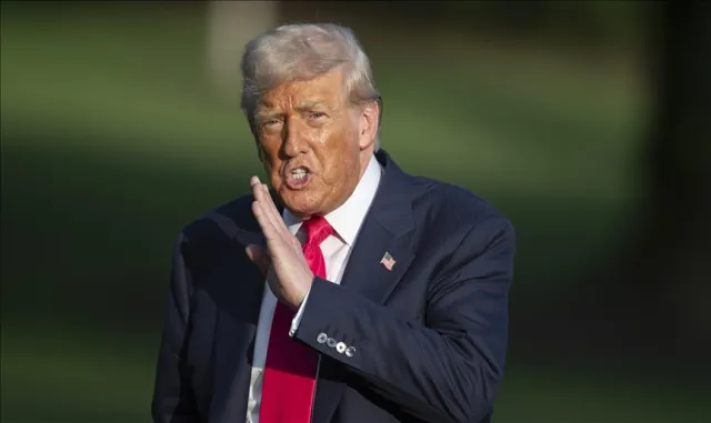 ABD Başkanı Trump, Çin Devlet Başkanı Şi’yi Beyaz Saray’da resmi törenle karşıladı ABD Başkanı Trump, Çin Devlet Başkanı Şi’yi Beyaz Saray’da resmi törenle karşıladı