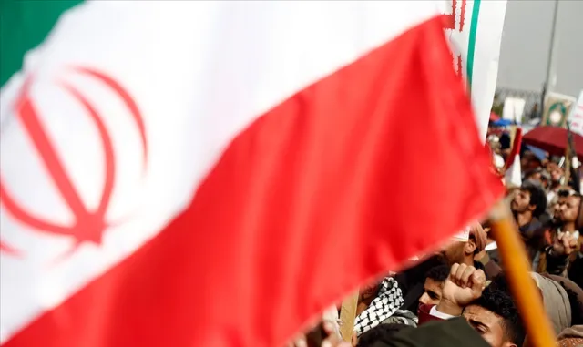 ABD Temsilciler Meclisi, İran’a saldırıların durdurulmasını hedefleyen savaş yetkileri tasarısını onayladı ABD Temsilciler Meclisi, İran’a saldırıların durdurulmasını hedefleyen savaş yetkileri tasarısını onayladı