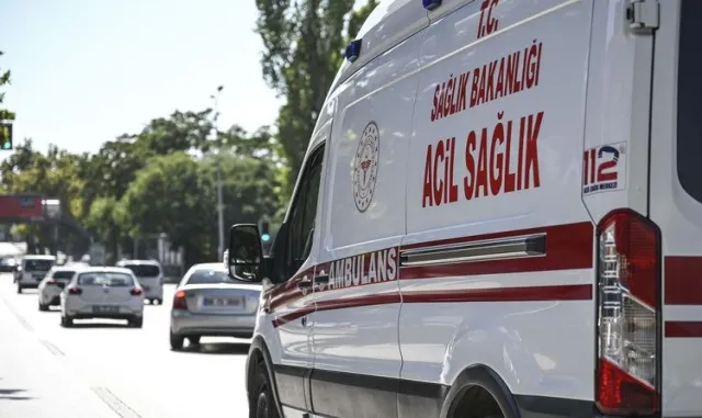 Polonya’da yolcu treninin hemzemin geçitte tırın dorsesine çarptığı kazada 4 kişi hafif yaralandı Polonya’da yolcu treninin hemzemin geçitte tırın dorsesine çarptığı kazada 4 kişi hafif yaralandı