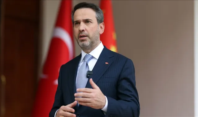 Bakan Bayraktar, Azerbaycan ile elektrik bağlantılarının geliştirilmesi için çalışmaların sürdüğünü söyledi Bakan Bayraktar, Azerbaycan ile elektrik bağlantılarının geliştirilmesi için çalışmaların sürdüğünü söyledi