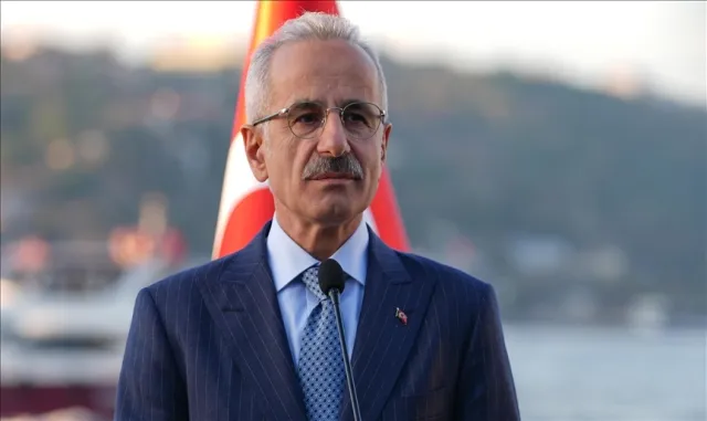 Bakan Uraloğlu, Siirt-Pervari Yolu ve Siirt-Kurtalan Demir Yolu çalışmalarını inceledi: Bakan Uraloğlu, Siirt-Pervari Yolu ve Siirt-Kurtalan Demir Yolu çalışmalarını inceledi: