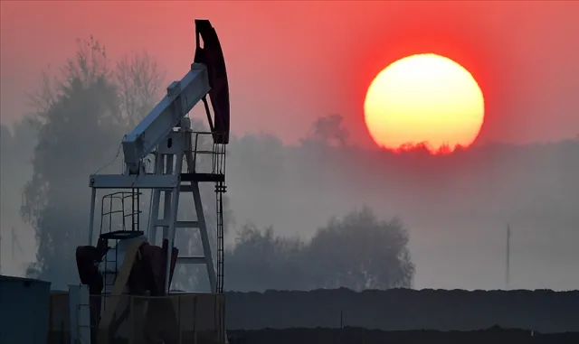 Brent petrolün varili 94,52 dolardan işlem görüyor / 3 Eylül 2026 Brent petrolün varili 94,52 dolardan işlem görüyor / 3 Eylül 2026