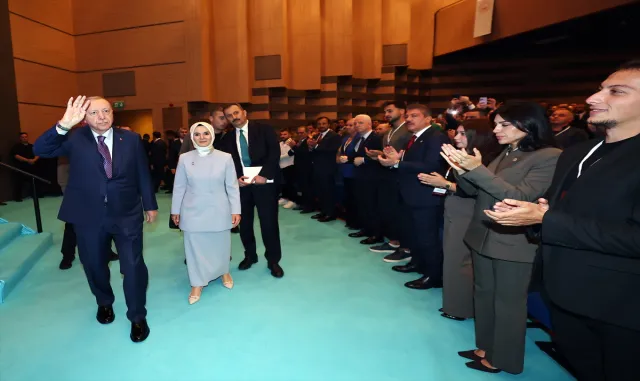 Cumhurbaşkanı Erdoğan, Şehit Yakınları, Gazi ve Gazi Yakınlarımızın Kamu Kurumlarına Yerleştirilmesi Kura Töreninde konuştu: (3) Cumhurbaşkanı Erdoğan, Şehit Yakınları, Gazi ve Gazi Yakınlarımızın Kamu Kurumlarına Yerleştirilmesi Kura Töreninde konuştu: (3)