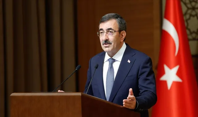Cumhurbaşkanı Yardımcısı Yılmaz’dan Manisa’daki silahlı saldırıya ilişkin açıklama: Cumhurbaşkanı Yardımcısı Yılmaz’dan Manisa’daki silahlı saldırıya ilişkin açıklama: