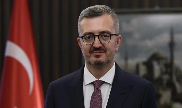 İletişim Başkanı Duran, dünya gençler ralli şampiyonu Ali Türkkan’ı tebrik etti İletişim Başkanı Duran, dünya gençler ralli şampiyonu Ali Türkkan’ı tebrik etti