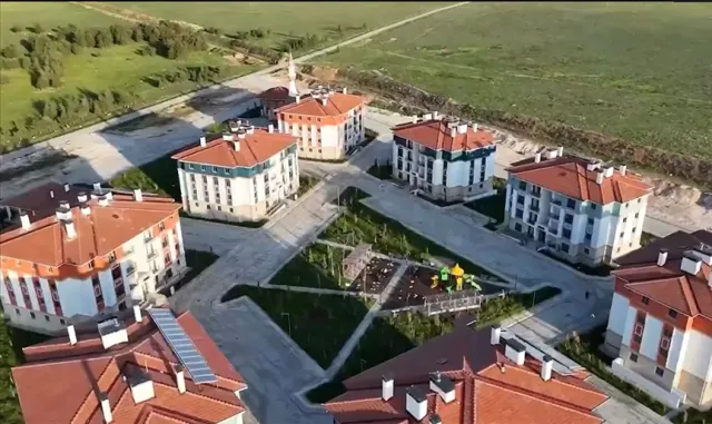 İstanbul’da Yüzyılın Konut Projesi’ndeki kiralık daireler tanıtıldı İstanbul’da Yüzyılın Konut Projesi’ndeki kiralık daireler tanıtıldı