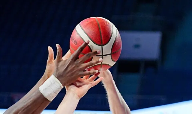 Karşıyaka Basketbol Takımı transfer yasağını kaldırdı Karşıyaka Basketbol Takımı transfer yasağını kaldırdı