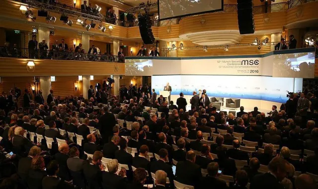MSC Divina kruvaziyeri Marmaris’e 4 bin 63 turist getirdi MSC Divina kruvaziyeri Marmaris’e 4 bin 63 turist getirdi