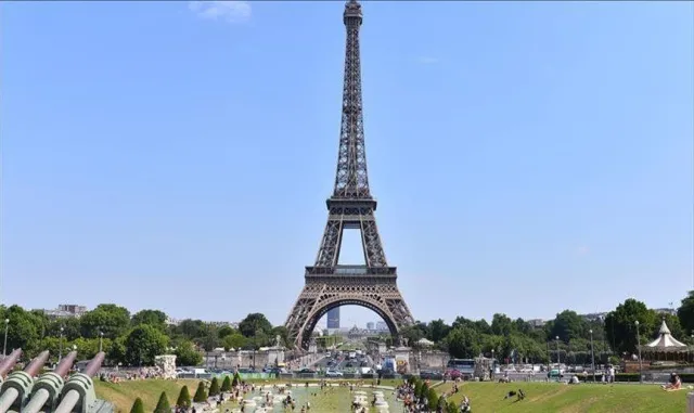 Paris’teki Uzay Zirvesi’nde 20 milyar avro değerinde 50’den fazla sözleşme imzalanacak Paris’teki Uzay Zirvesi’nde 20 milyar avro değerinde 50’den fazla sözleşme imzalanacak