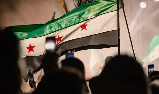 Suriye’de patlamamış mühimmatın infilak etmesi sonucu 2 kişi hayatını kaybetti Suriye’de patlamamış mühimmatın infilak etmesi sonucu 2 kişi hayatını kaybetti