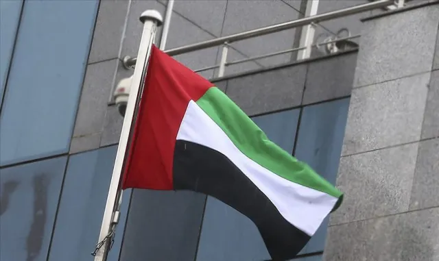 Suudi Arabistan ve BAE dışişleri bakanları bölgesel gelişmeleri değerlendirdi Suudi Arabistan ve BAE dışişleri bakanları bölgesel gelişmeleri değerlendirdi