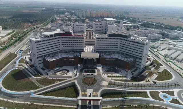 Van’ın şehir hastanesi depreme dayanıklı teknolojiyle yükseliyor