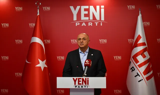 Yeni Parti İzmir Milletvekili Özlale, basın toplantısı düzenledi Yeni Parti İzmir Milletvekili Özlale, basın toplantısı düzenledi