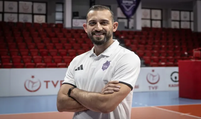 Zerenspor, yeni kadrosuyla hem Avrupa’da hem ligde iddialı Zerenspor, yeni kadrosuyla hem Avrupa’da hem ligde iddialı